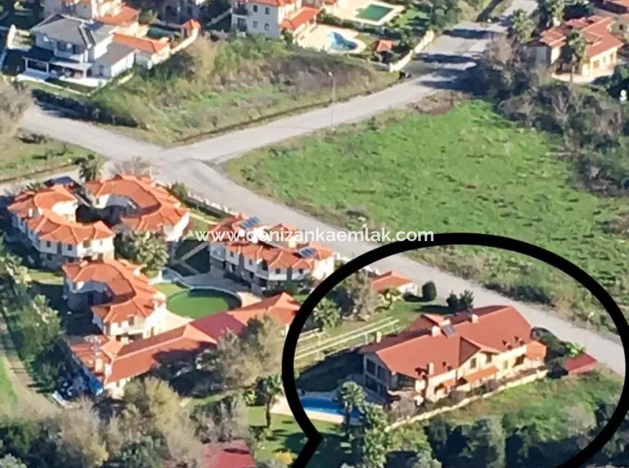 2 1 Voll Möblierte Villen Zum Verkauf Im Zentrum Von Dalyan