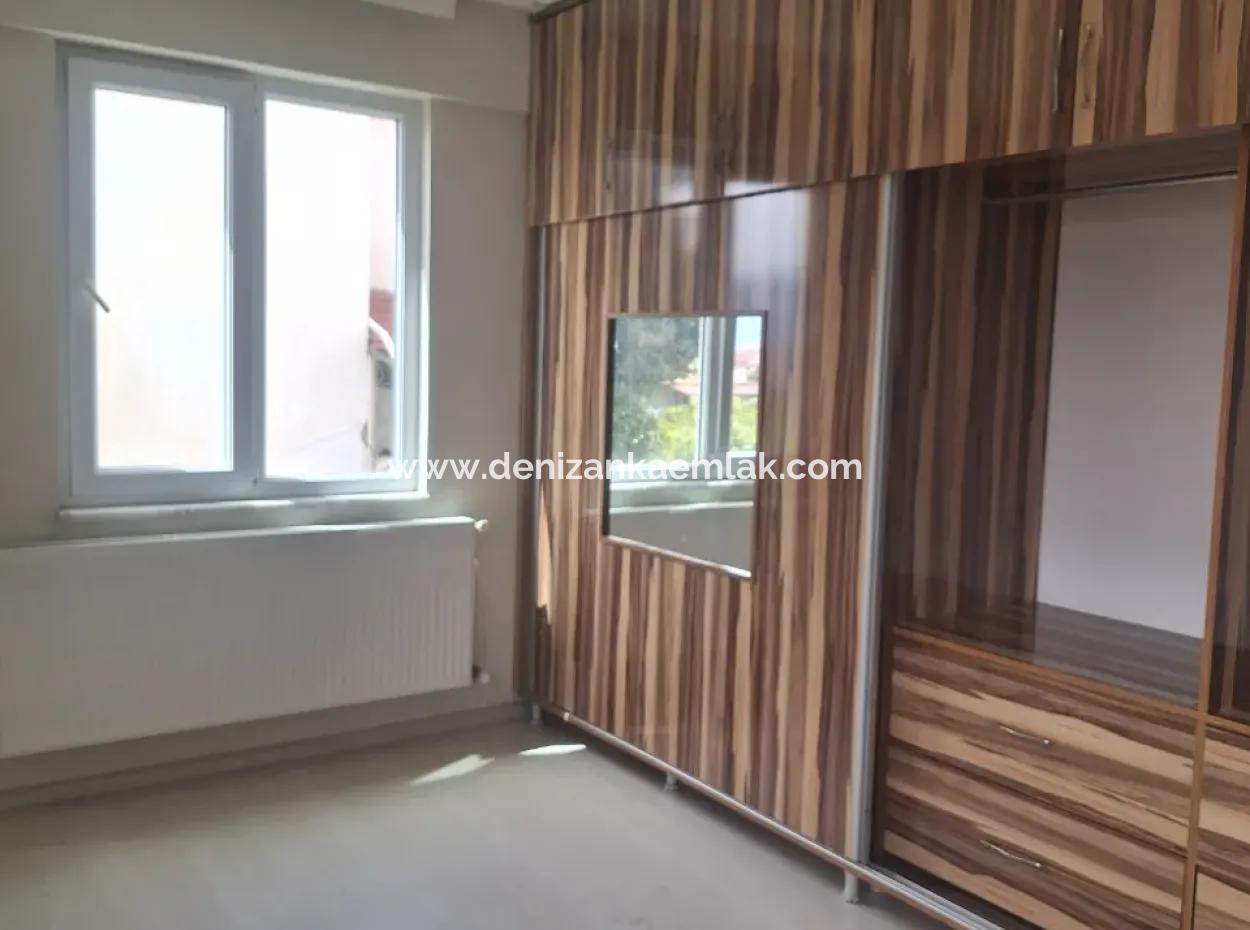 Ortaca Çaylı Mah Geräumige Wohnung Mit 3 1 Kalorifer Zu Vermieten