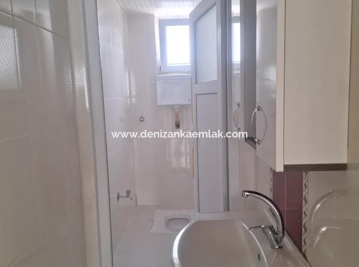 Ortaca Çaylı Mah Geräumige Wohnung Mit 3 1 Kalorifer Zu Vermieten