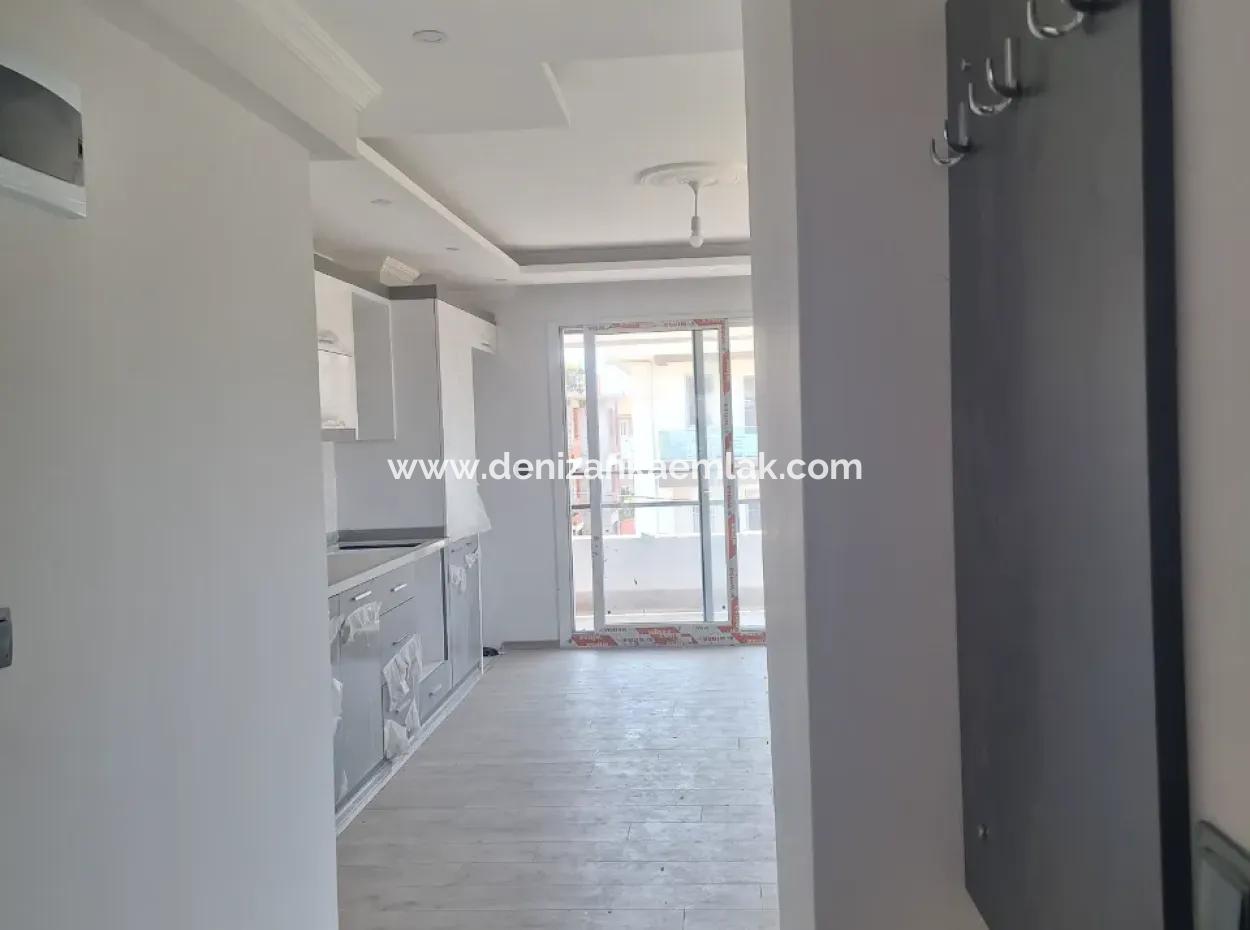 Dalaman Hürriyet Mah Zu Verkaufen 1 1 Geräumige Wohnung