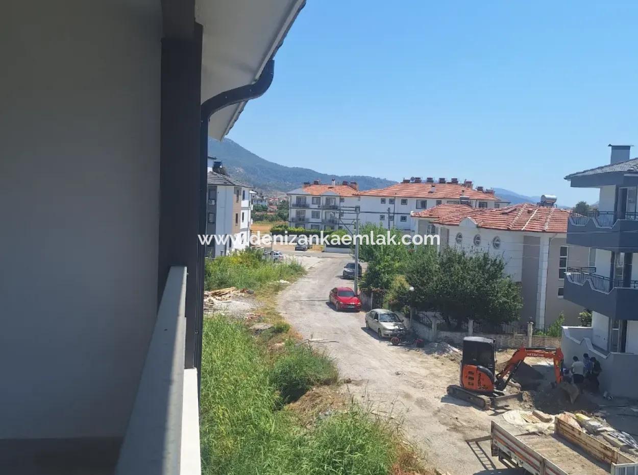 Dalaman Hürriyet Mah Zu Verkaufen 1 1 Geräumige Wohnung