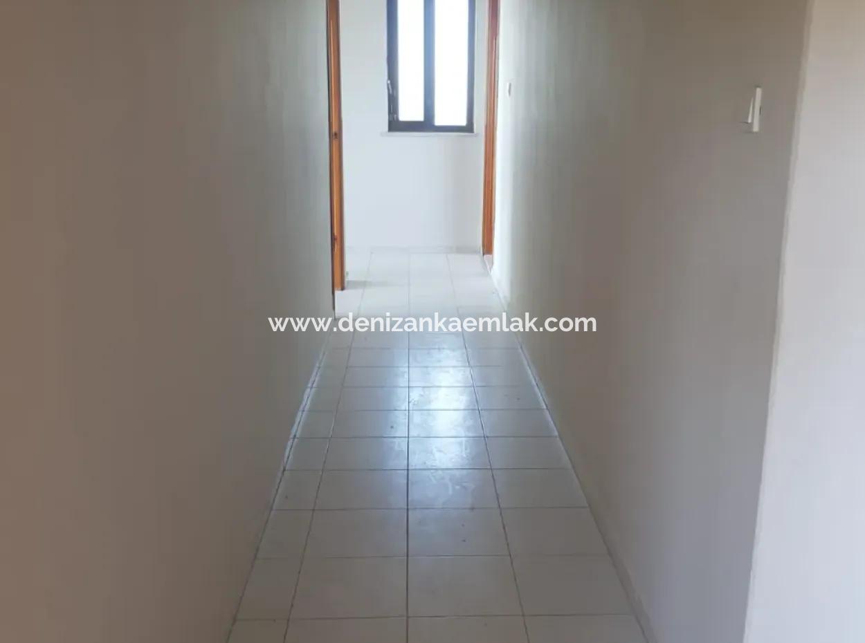 Ortaca Akıncı Mah 2 1 Geräumige Wohnung Zu Vermieten