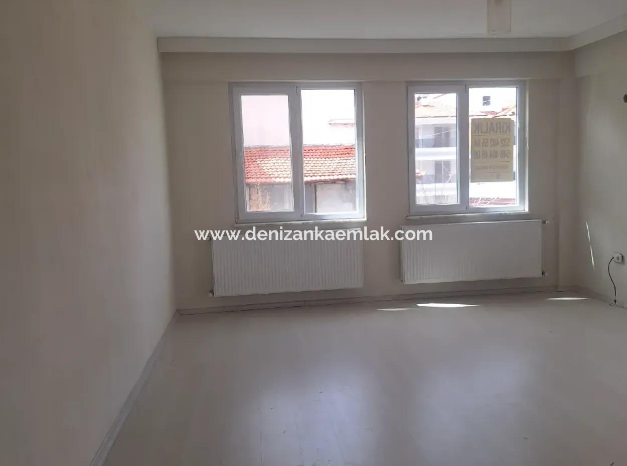 Ortaca Çaylı Mah Spacious Apartment With 3 1 Calorifer For Rent