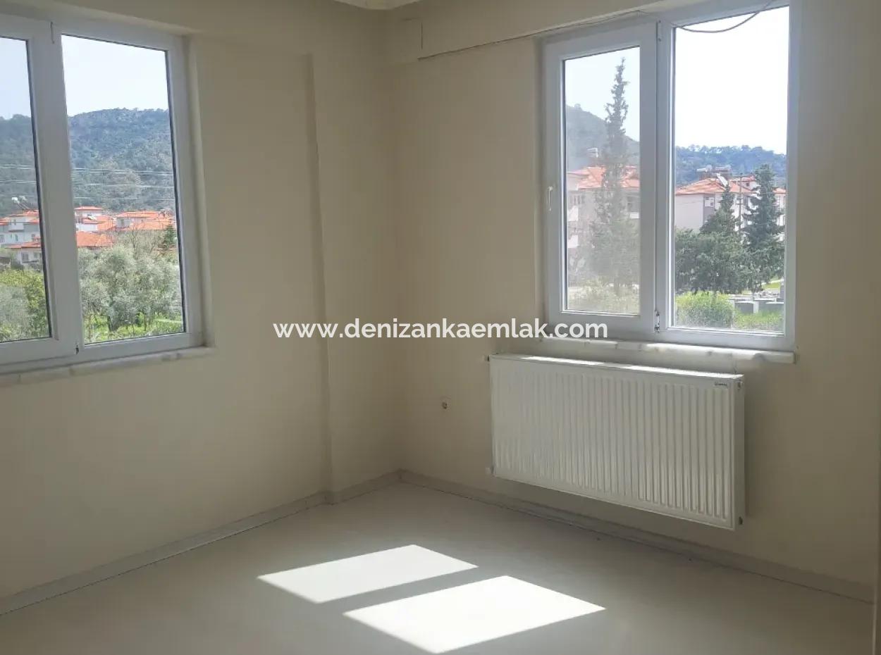 Ortaca Çaylı Mah Spacious Apartment With 3 1 Calorifer For Rent