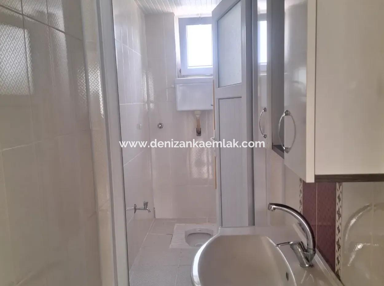 Ortaca Çaylı Mah Spacious Apartment With 3 1 Calorifer For Rent