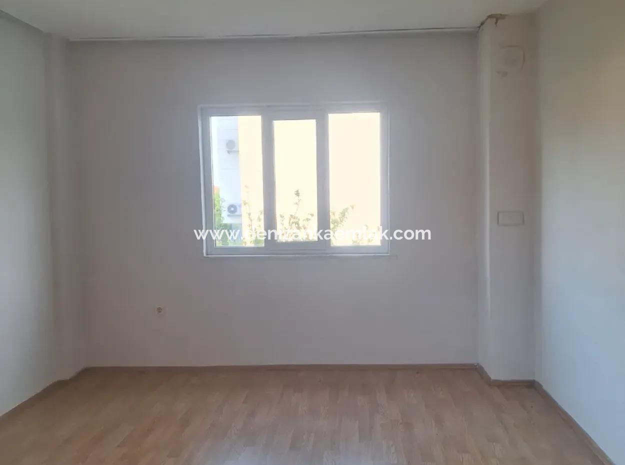 Ortaca Cumhuriyet Mah.for Rent 2 1 Apartment