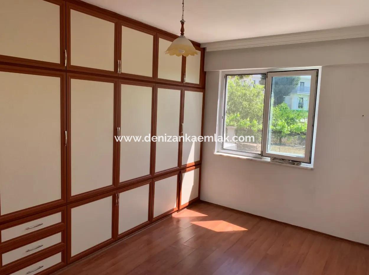 Ortaca Bahçelievler Mah Kiralık 3+1 Yarı Müstakil Ev