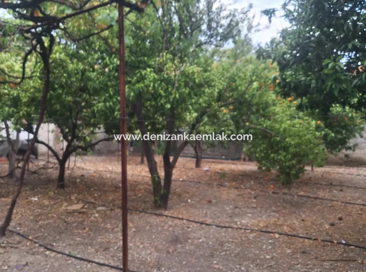 Ortaca Merkezde Satılık 500M² İmarlı Arsa İçinde 2 Katlı Eb