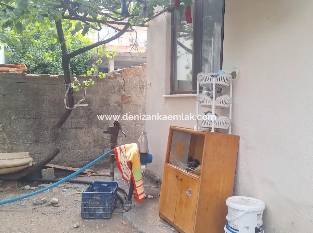 Ortaca Merkezde Satılık 500M² İmarlı Arsa İçinde 2 Katlı Eb