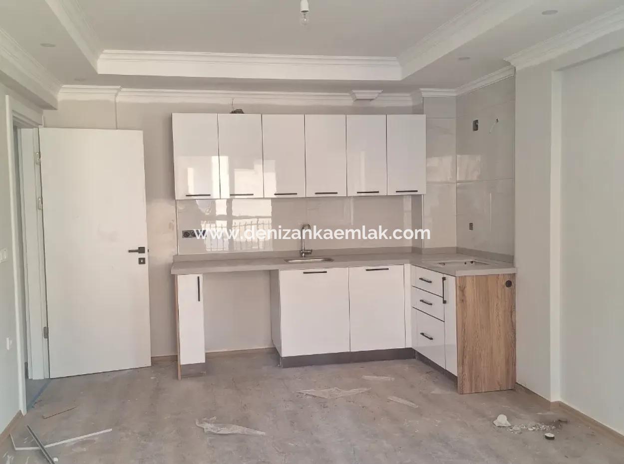 Ortaca Merkezde Satılık 1+1 Sıfır Daire