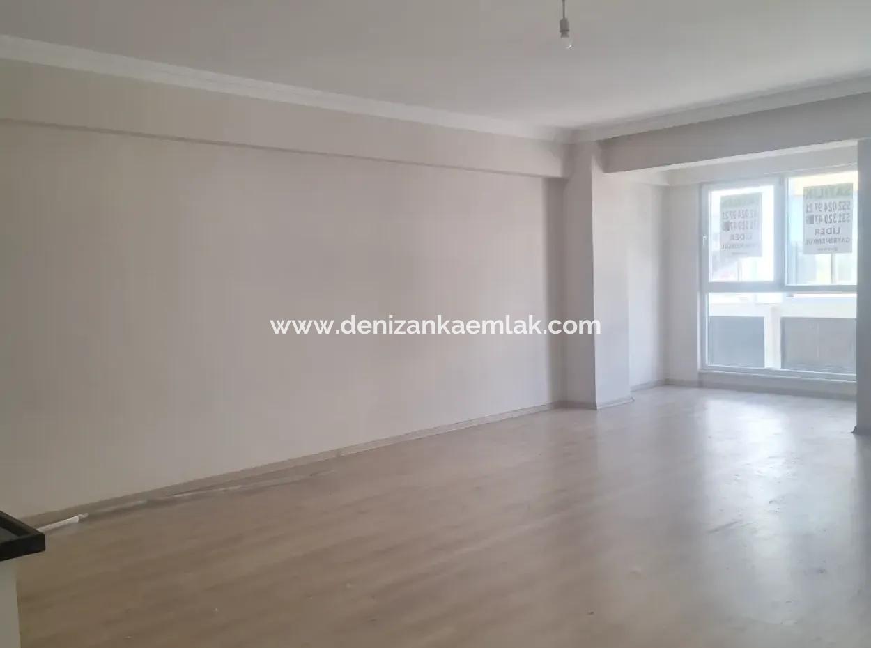 Ortaca Merkezde Kiralık 2+1  Geniş Daire
