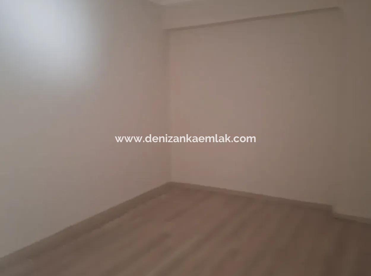 Ortaca Merkezde Kiralık 2+1  Geniş Daire