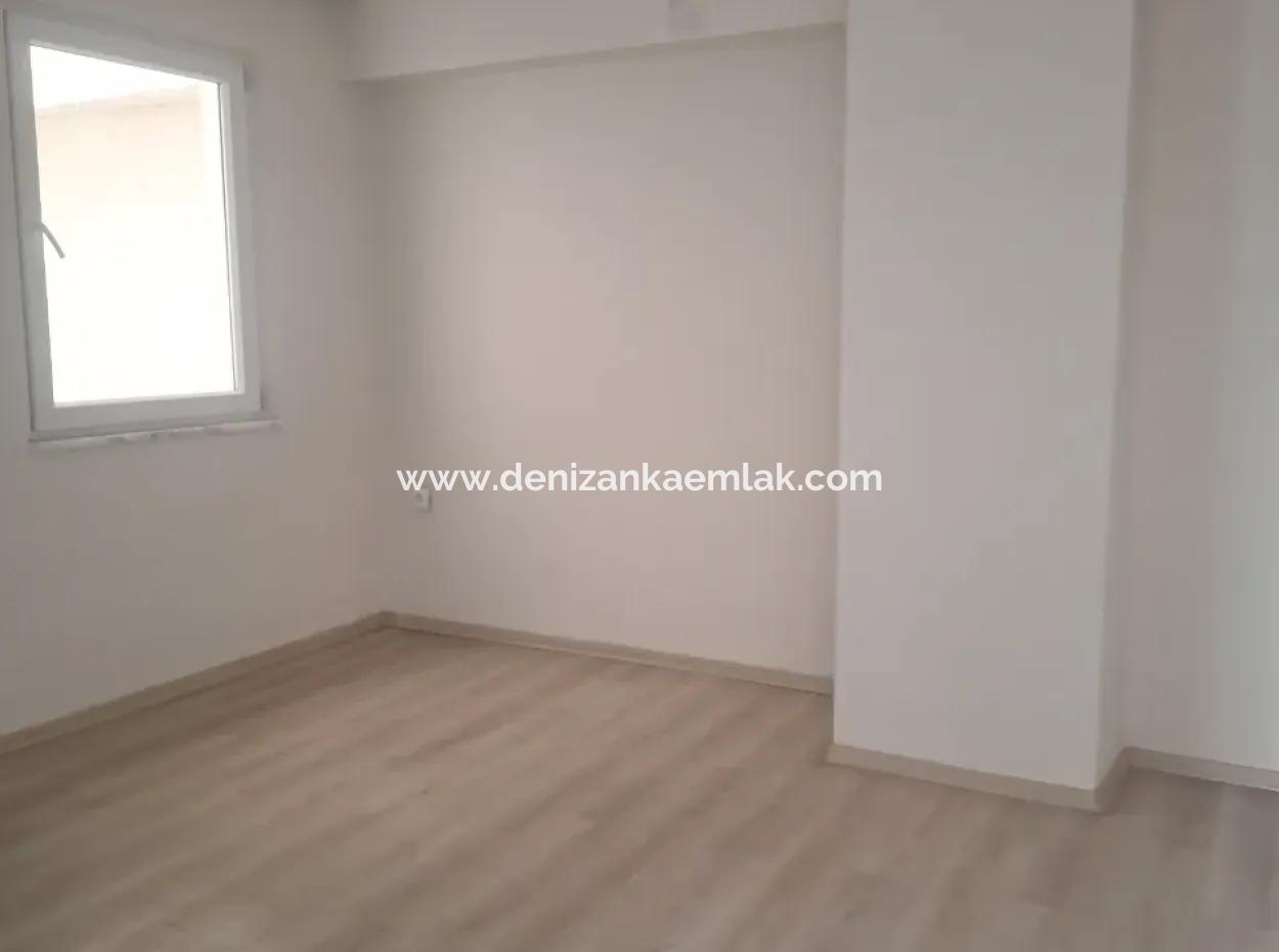 Ortaca Merkezde Kiralık 2+1  Geniş Daire