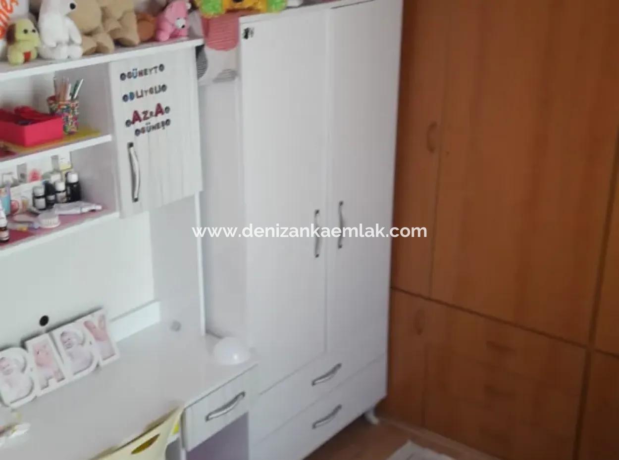 Ortaca Merkezde Kelepir Fiyatına Satılık 2+1 Geniş Daire