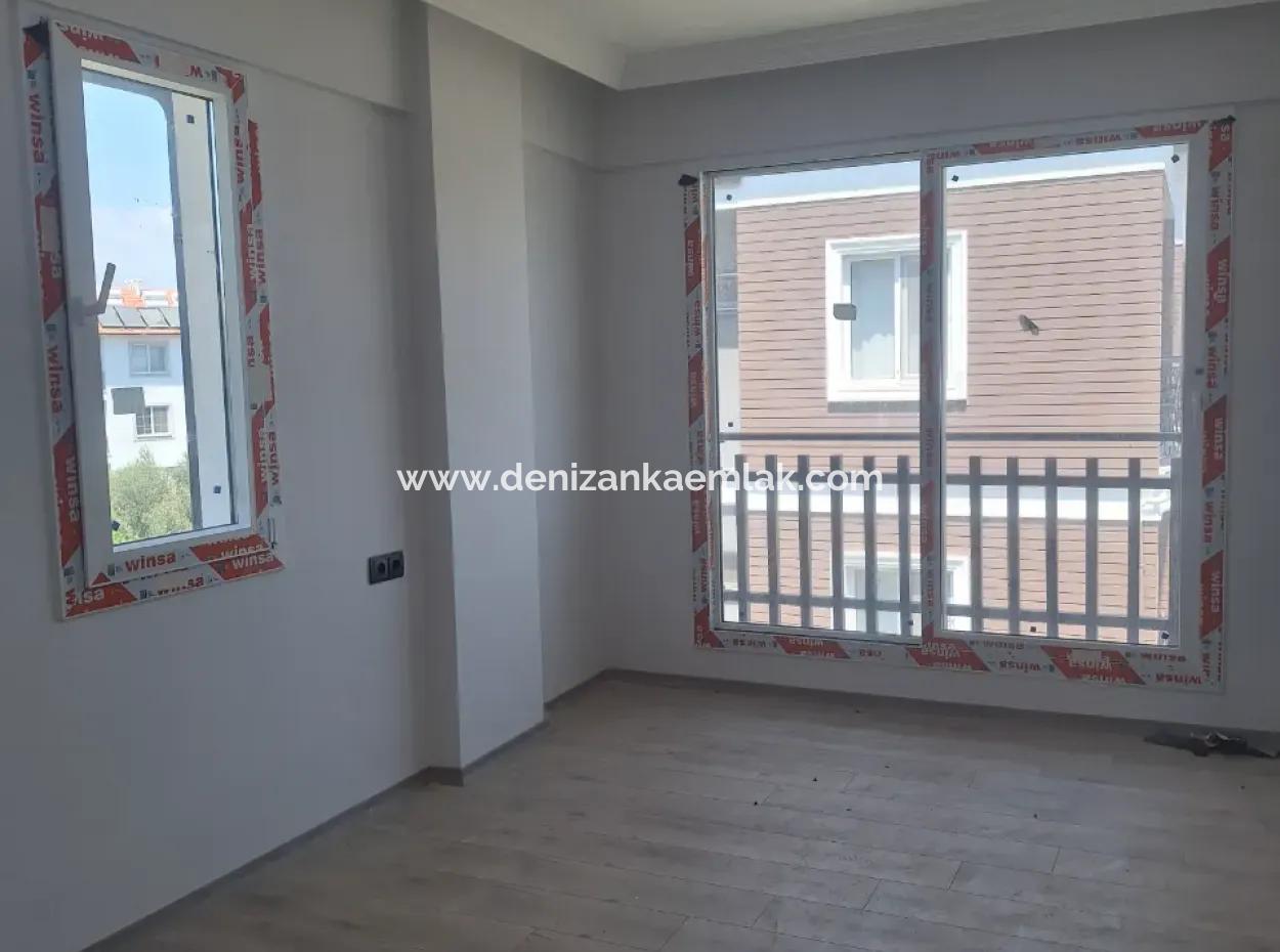 Dalaman Hürriyet Mah Satılık 1+1 Geniş Daire