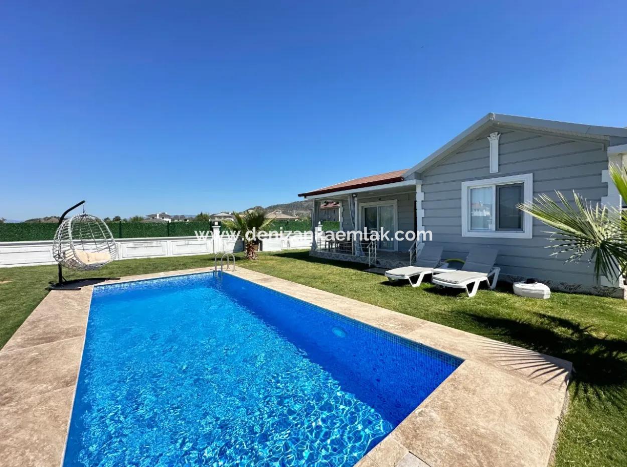 Okçular Mah Full Eşyalı Kiralık  2+1 Tam Mustakil Villa