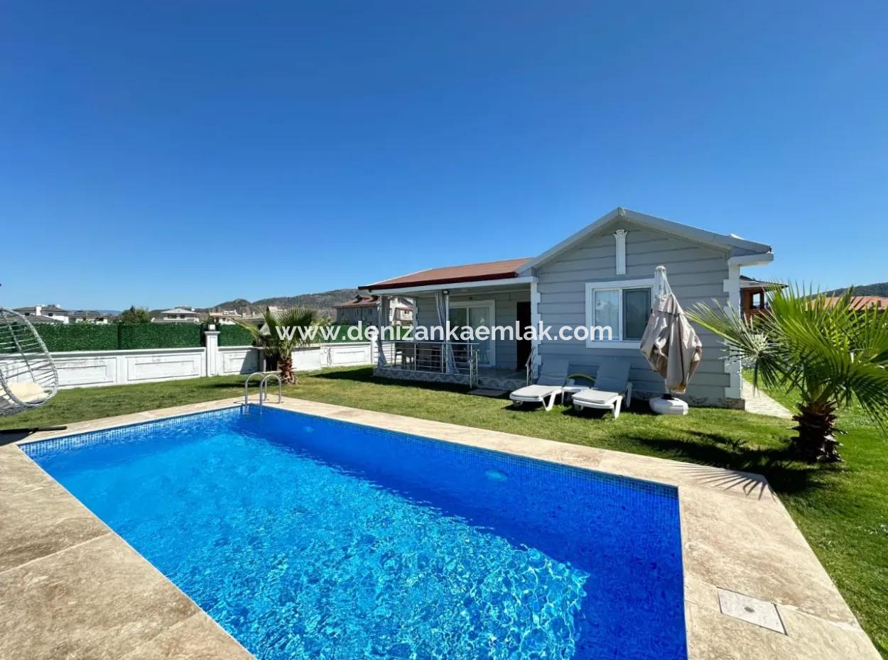 Okçular Mah Full Eşyalı Kiralık  2+1 Tam Mustakil Villa