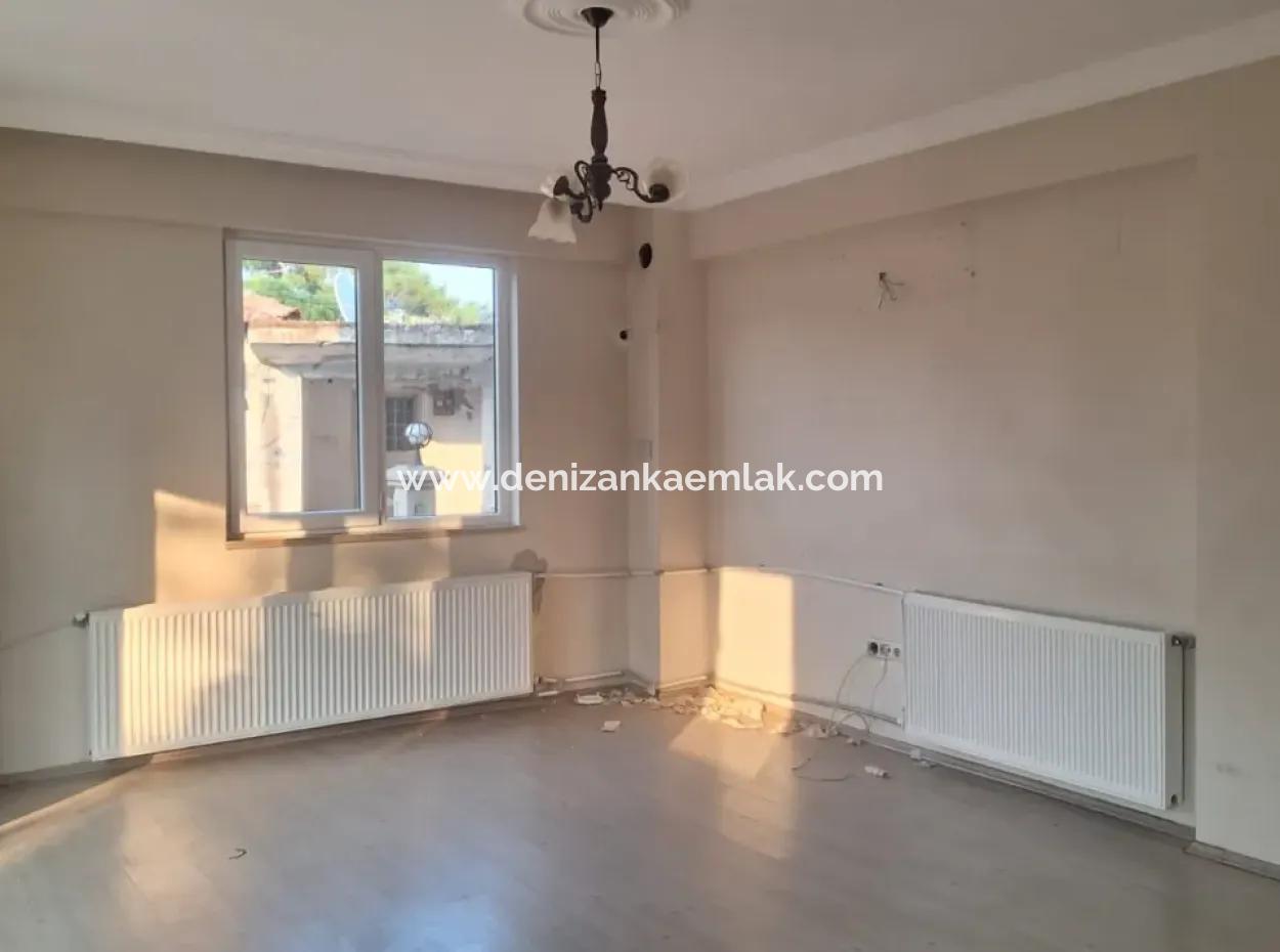 Ortaca Cumhuriyet Mah Kelepir Fiyatına Satılık 2+1  Daire