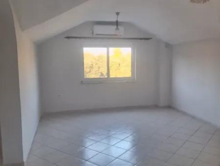 Dalyan Okçular Mah Kiralık 2+1 Yarı Müstakil Ev