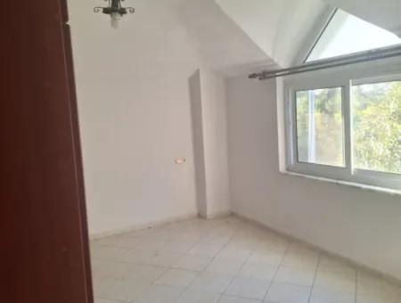 Dalyan Okçular Mah Kiralık 2+1 Yarı Müstakil Ev